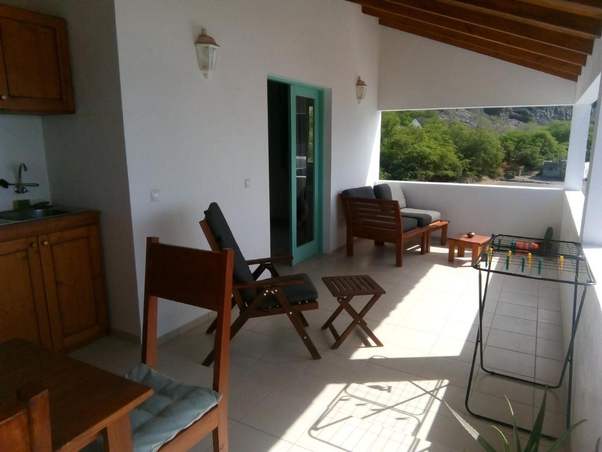 Casa Baobab Bed & Breakfast Seladinha Exterior photo